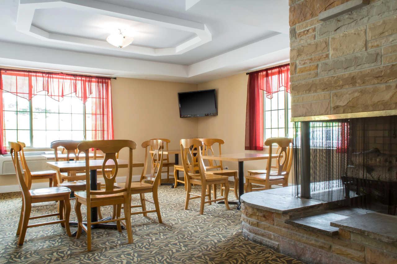 Econo Lodge Hotel Bradford Esterno foto